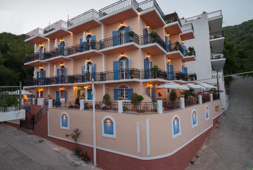 Maria Studios Poros Town Exteriör bild