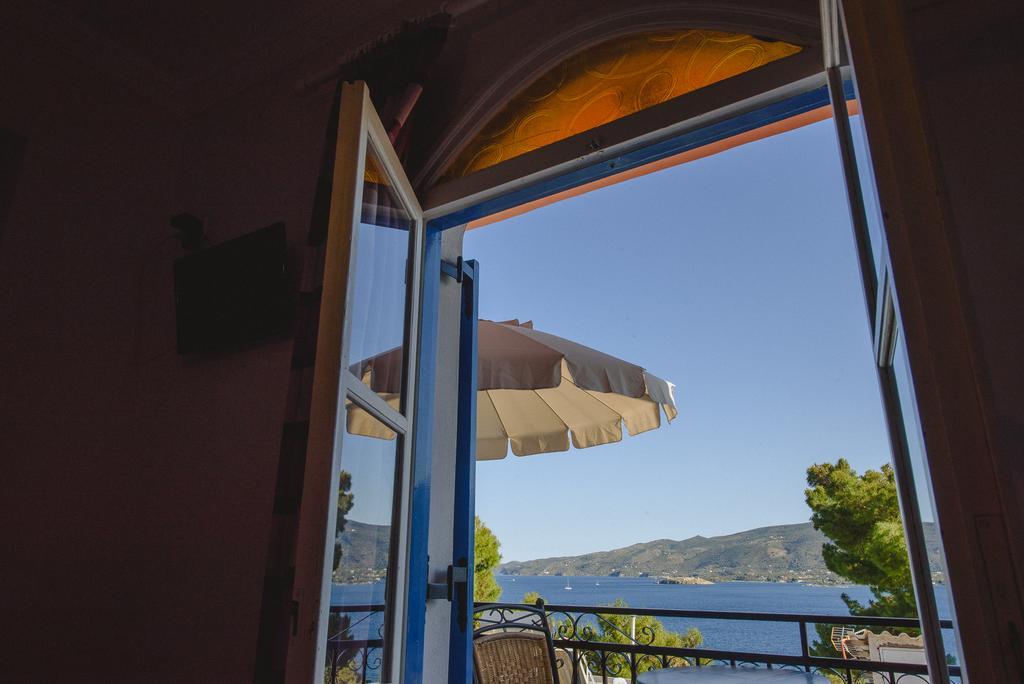 Maria Studios Poros Town Exteriör bild